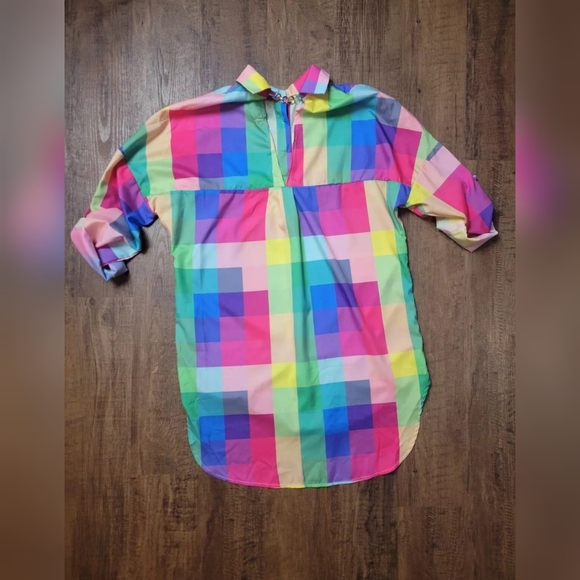 FREE W BUNDLE Chic Me peekaboo chain detail high low shirt - Picture 9 of 10